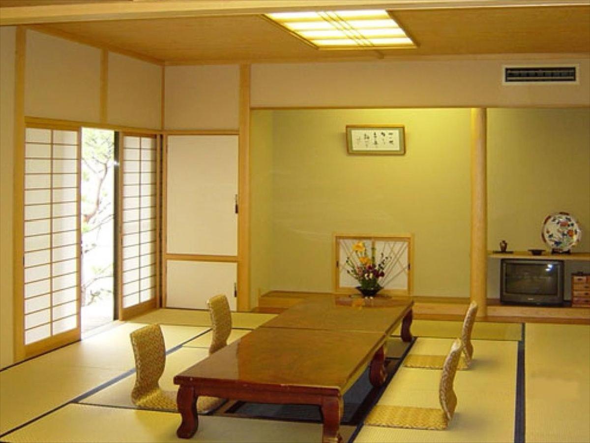 Rokugatsu-No-Mori Auberge Sano  Bagian luar foto